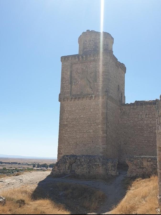 Toledo Ciudad De Las Tres Culturas , Un Lugar Para Disfrutar Todas Las Familias Con Sus Hijos " Desayuno Incluido" Villamiel de Toledo Esterno foto